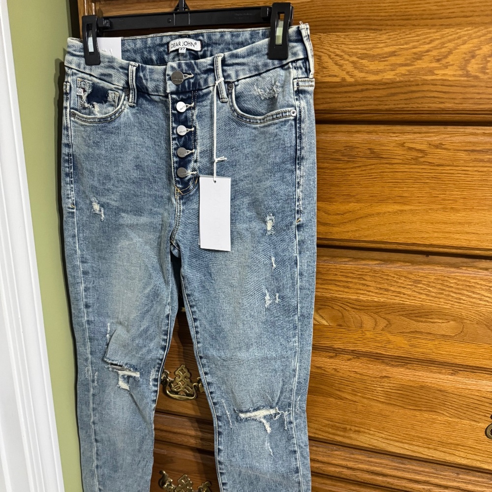 New dear John distressed jeans size 27